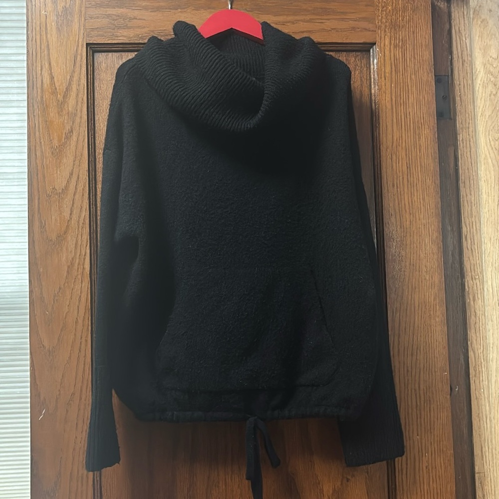 Express Women’s Cowl Neck Black Sweater Size Small